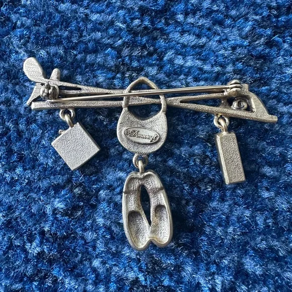 Vintage Danecraft Stamped Golf Goldtone Brooch - Picture 3 of 5